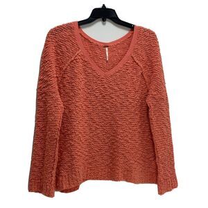 FREE PEOPLE Sweater Coral Popcorn V-Neck Chunky Inside Out Look Sz M